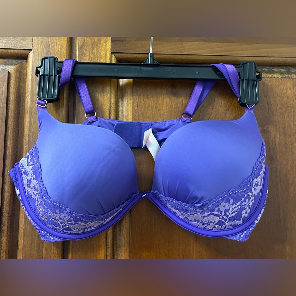 Victoria secret size 38c